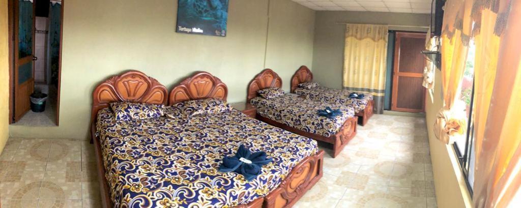 Hotel La Casa De Jeimy à Puerto Baquerizo Moreno Extérieur photo
